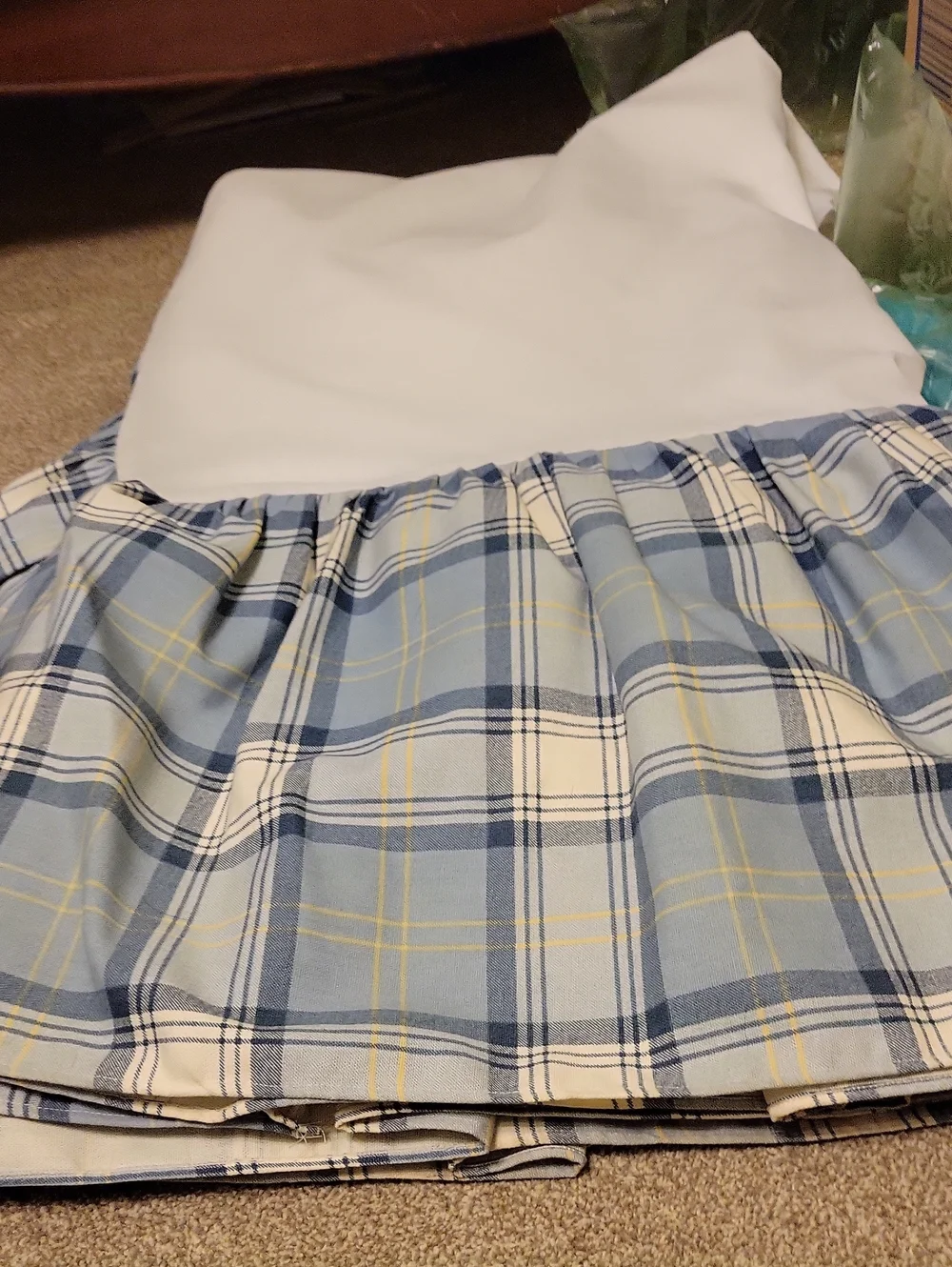 Cream/blue Plaid Queen Bed Skirt.